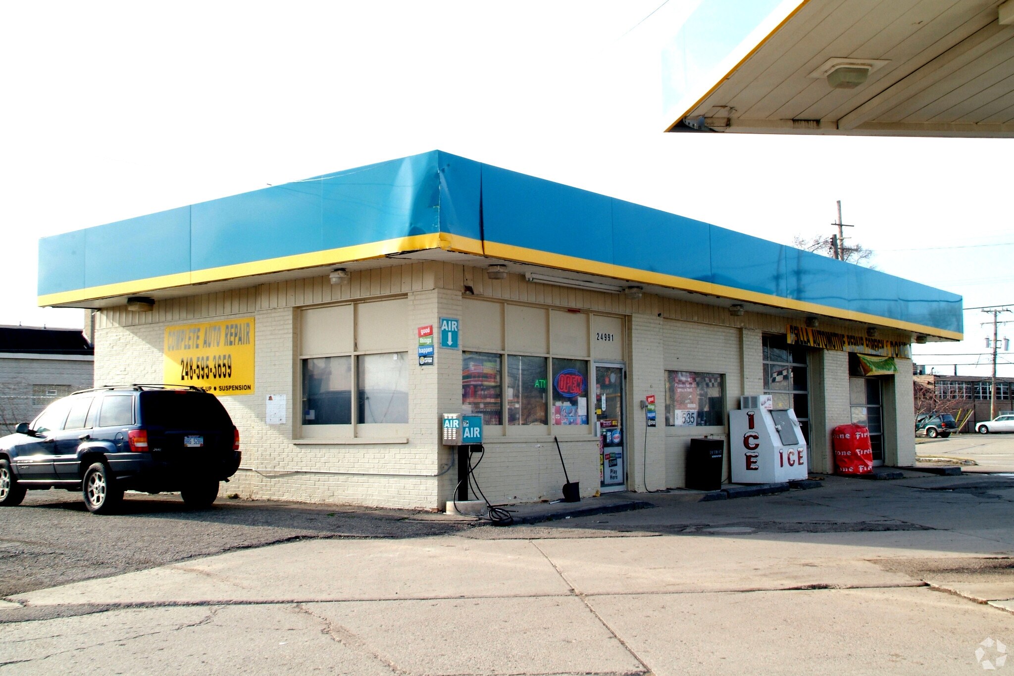 24991 Groesbeck Hwy, Warren, MI for sale Primary Photo- Image 1 of 1