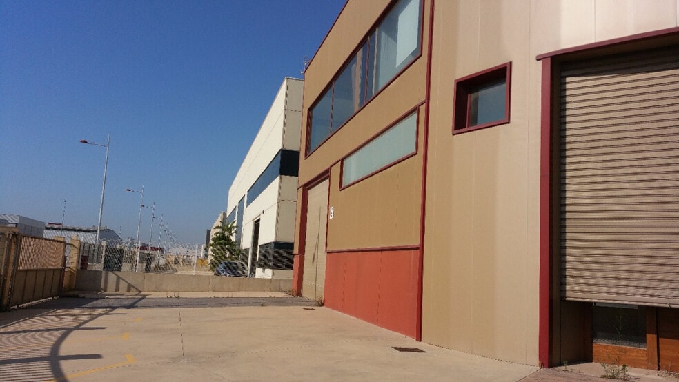 Carrer Obrers de la Vila, 23, Algemesí, Valencia for sale - Building Photo - Image 2 of 14