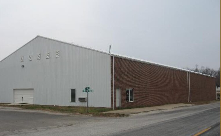 203 W Main St, Mechanicsburg, IL for sale Primary Photo- Image 1 of 1