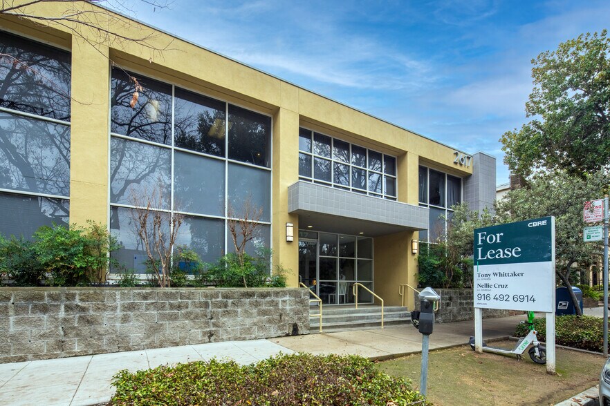 2617 K St, Sacramento, CA for lease - Building Photo - Image 1 of 11