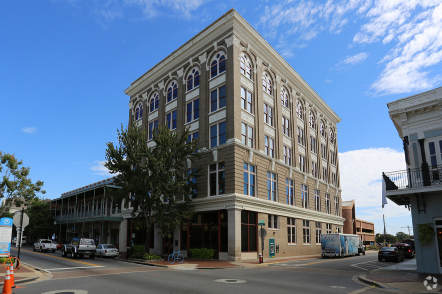 40 S Palafox St, Pensacola, FL for lease - Primary Photo - Image 1 of 20