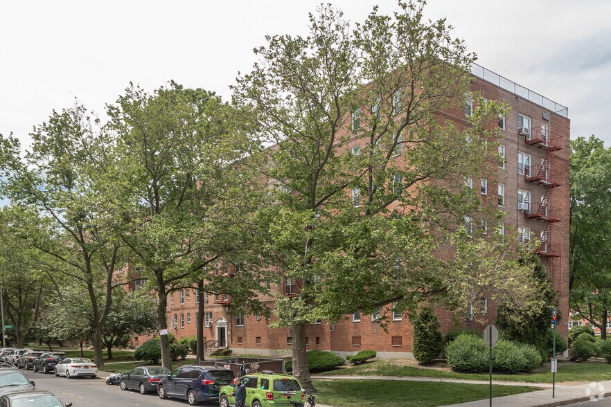 2612 W 2nd St, Brooklyn, NY 11223 Beach Haven Apartments