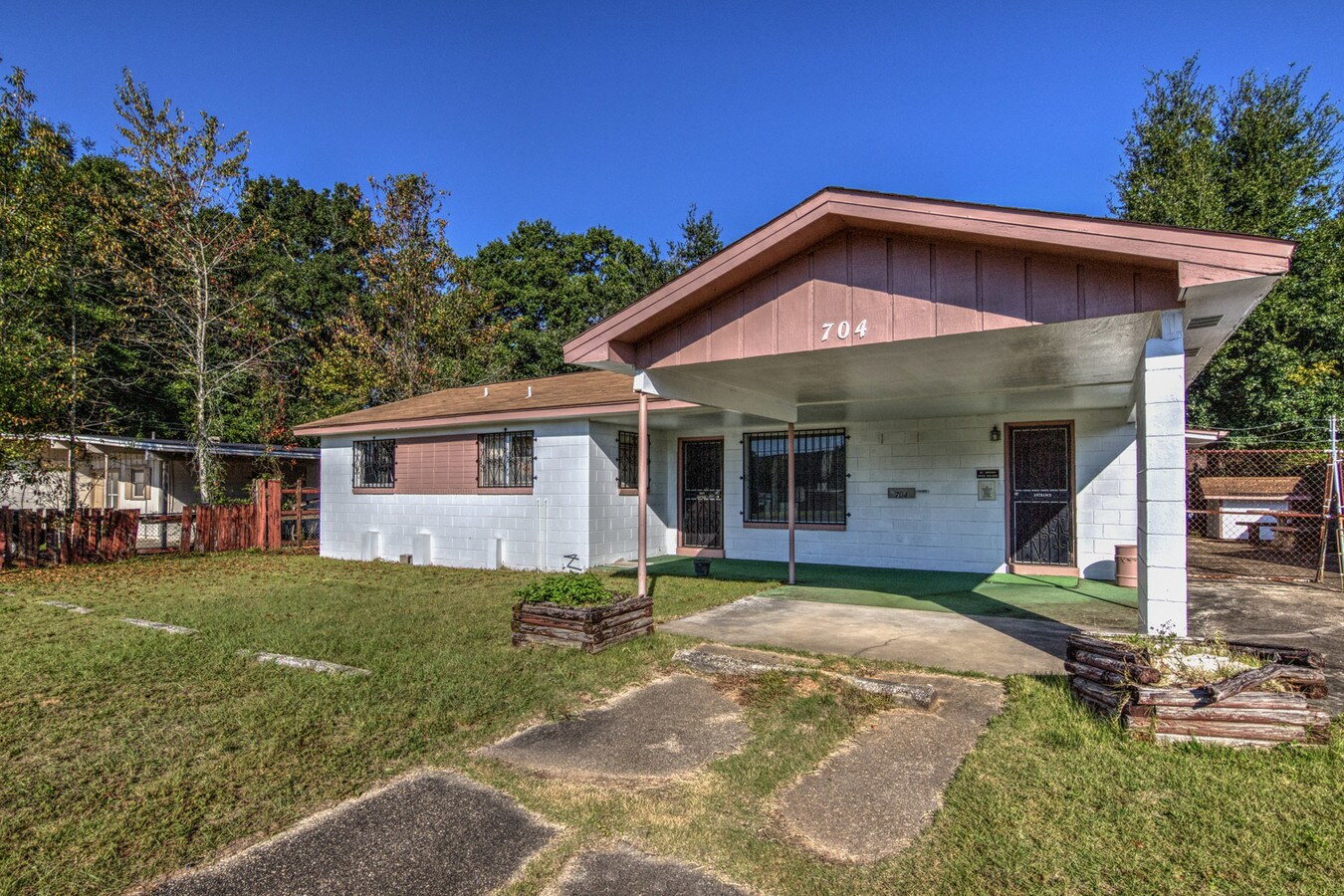 704 Massachusetts Ave, Pensacola, FL 32505