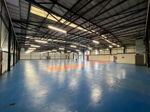 Portland Pl, Durham for lease Interior Photo- Image 2 of 3