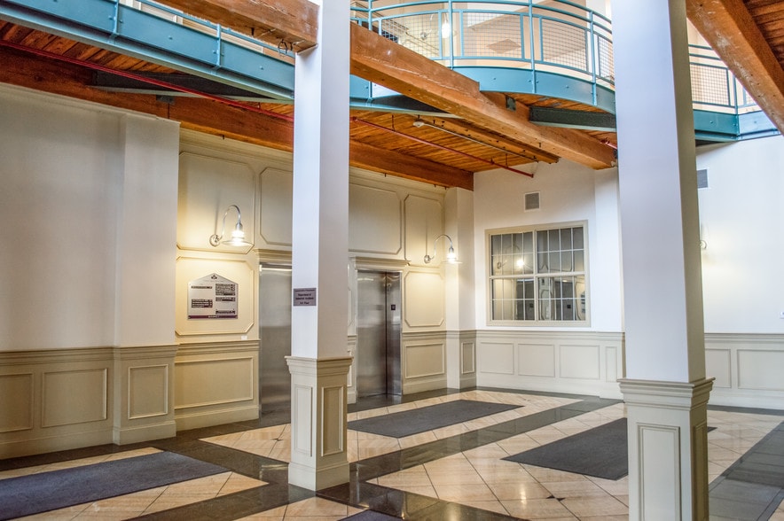 1 Father Devalles Blvd, Fall River, MA for lease - Lobby - Image 3 of 17