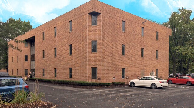 26 Computer Dr W, Albany, NY for sale - Building Photo - Image 1 of 1