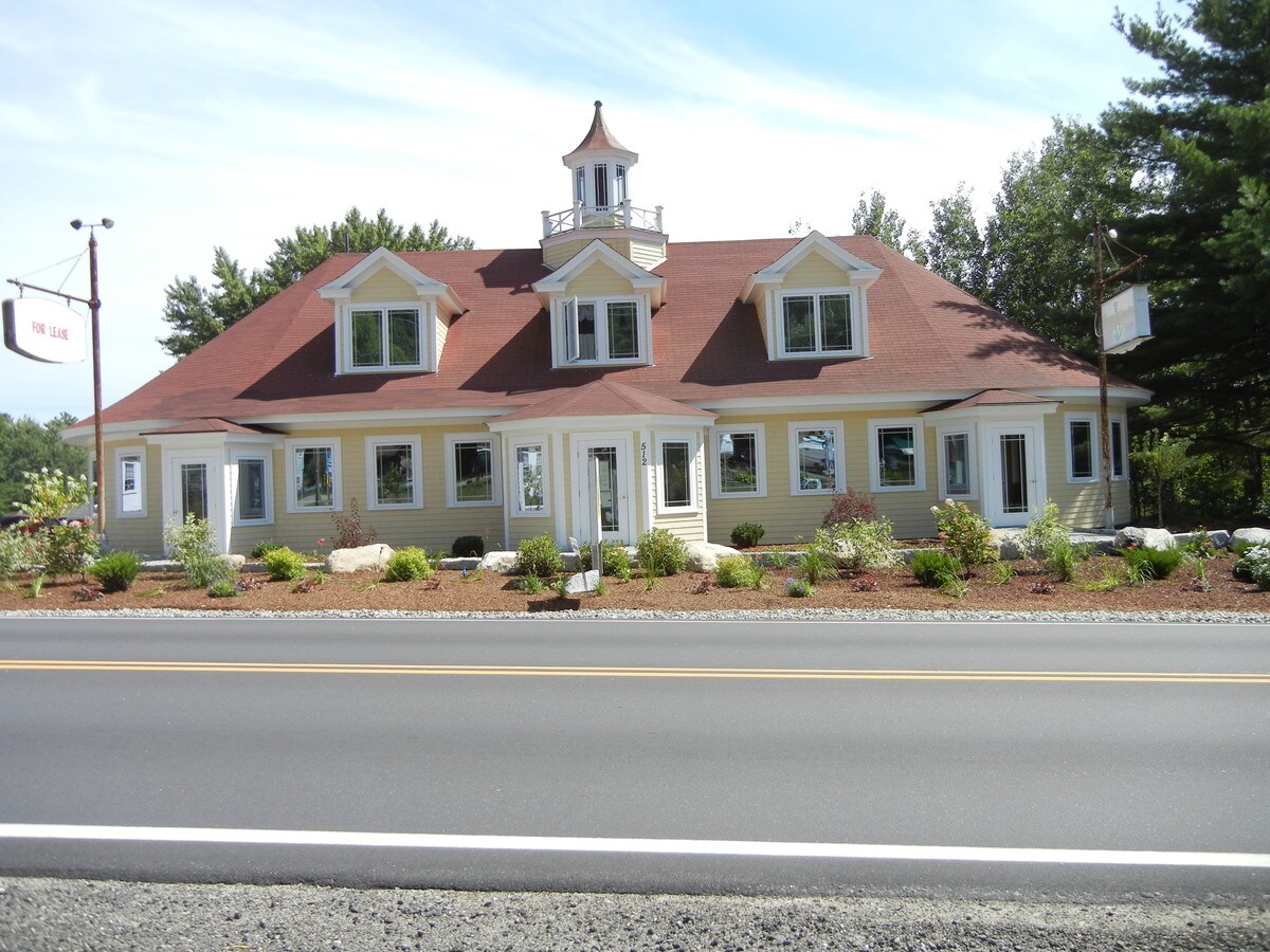 512 Whittier Hwy, Moultonborough, NH 03254