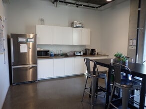 150 Hooper St, San Francisco, CA for lease Interior Photo- Image 2 of 4
