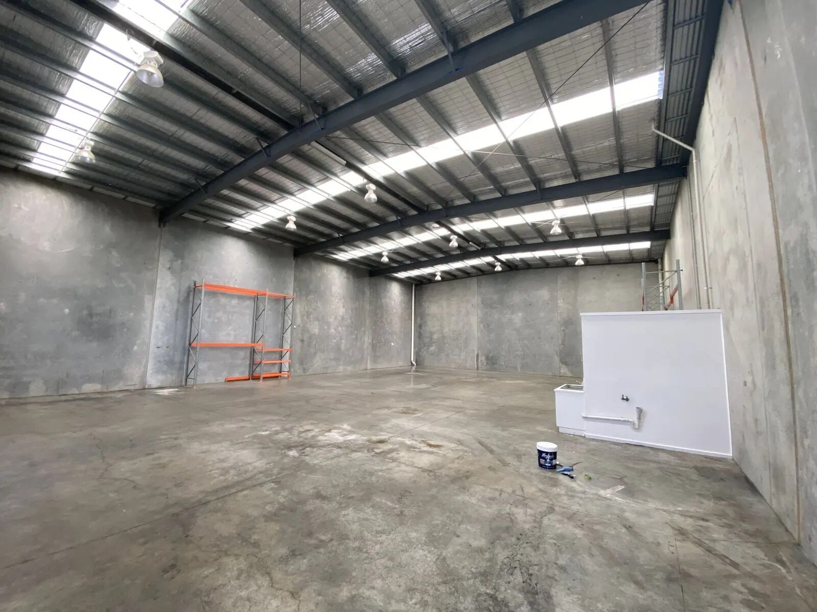 37-39 Cranwell, Braybrook for lease Interior Photo- Image 1 of 4