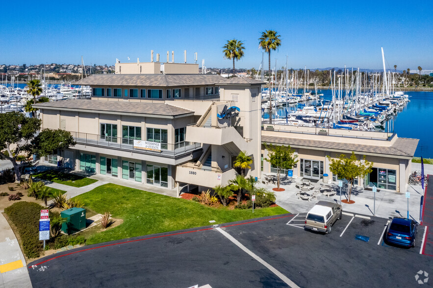 1880 Harbor Island Dr, San Diego, CA for sale - Primary Photo - Image 1 of 1