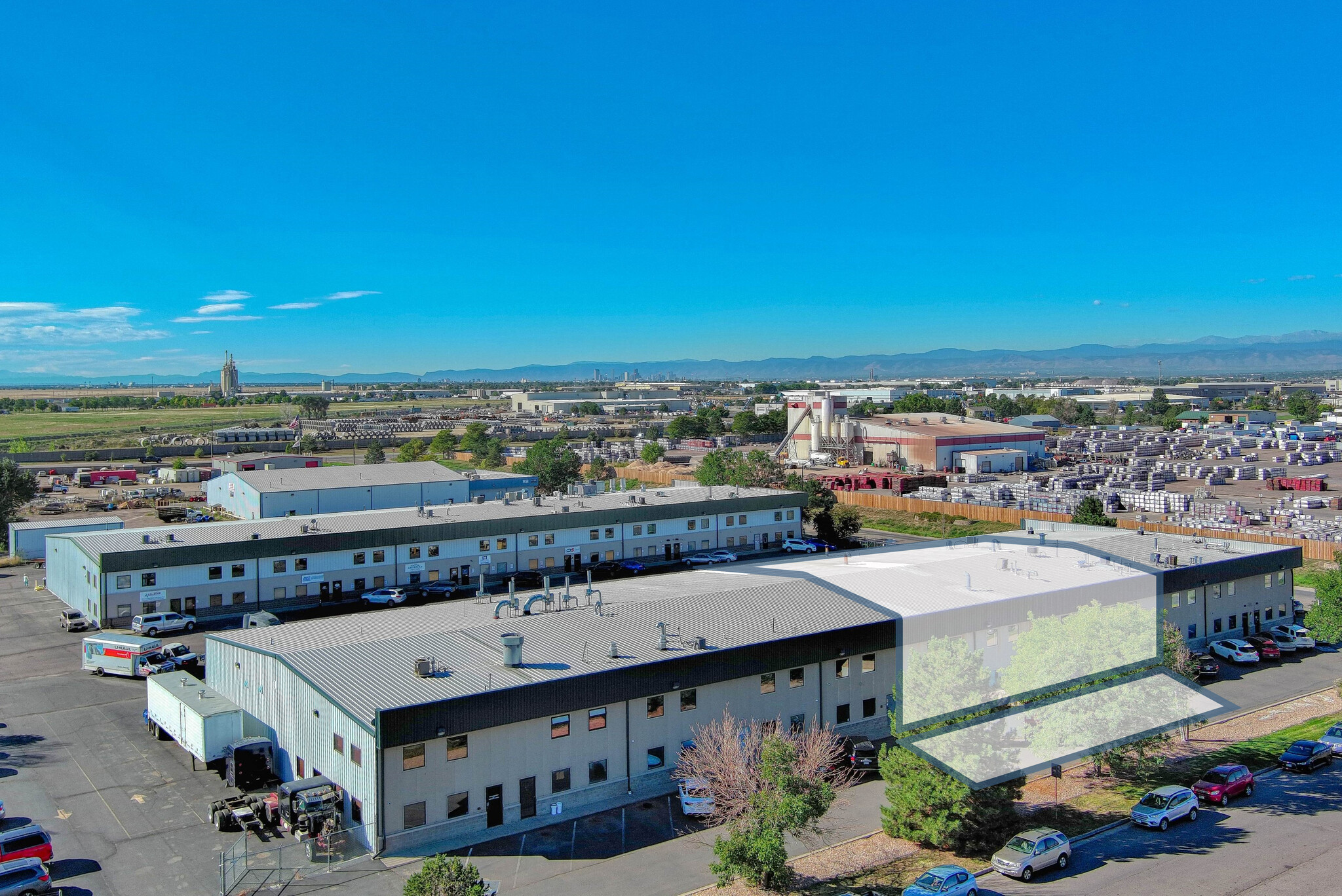 9690 Dallas St, Commerce City, CO for lease Building Photo- Image 1 of 7