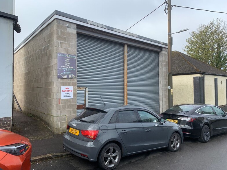 Llantrisant Rd, Pontyclun for sale - Primary Photo - Image 1 of 1