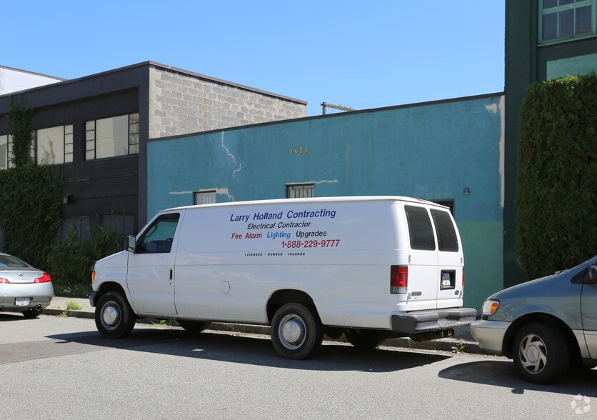 1628 Pandora St, Vancouver, BC for lease - Building Photo - Image 3 of 6