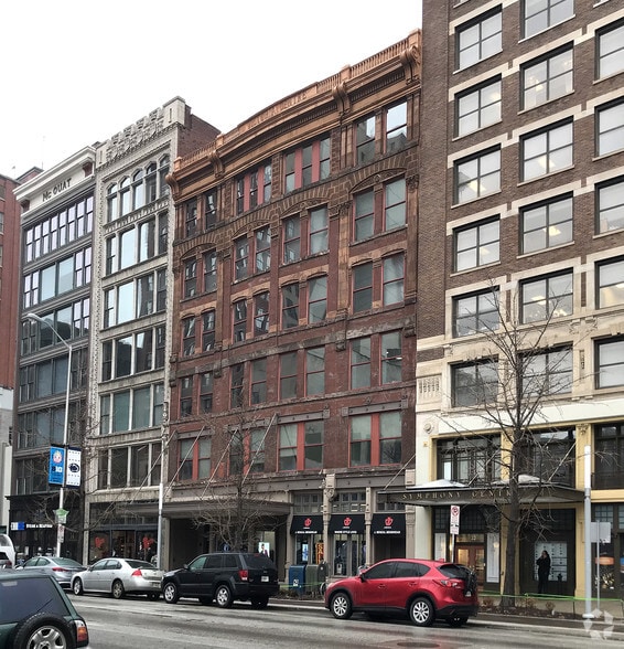 22 E Washington St, Indianapolis, IN for lease - Building Photo - Image 2 of 14