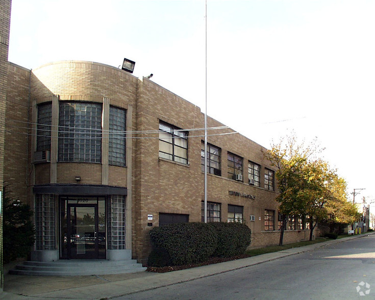 1014 N Kolmar Ave, Chicago, IL for sale - Primary Photo - Image 1 of 1