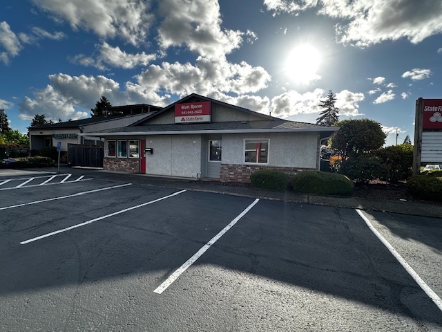 1481 Gateway Blvd, Cottage Grove, OR for sale - Building Photo - Image 1 of 1