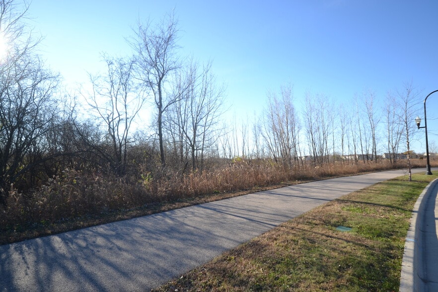 002 South St, Elgin, IL for sale - Building Photo - Image 2 of 2