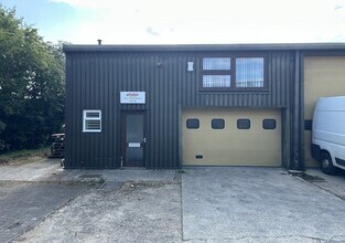 North End, Ashton Keynes for lease Building Photo- Image 1 of 6