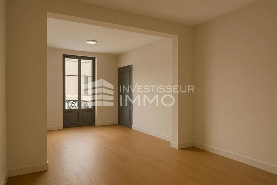 Retail in Paris for sale - Interior Photo - Image 3 of 3