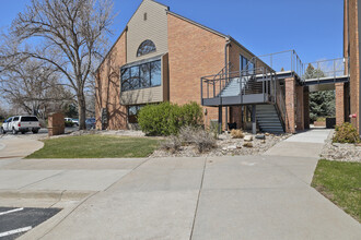 724 Whalers Way, Fort Collins, CO for lease Building Photo- Image 2 of 11