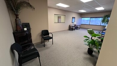 2402 Wildwood Ave, North Little Rock, AR for lease Building Photo- Image 2 of 28