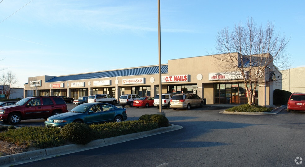 2811 Royall Ave, Goldsboro, NC 27534