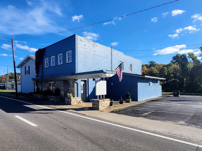 712 Maccorkle Ave SW, South Charleston, WV for sale - Building Photo - Image 1 of 17