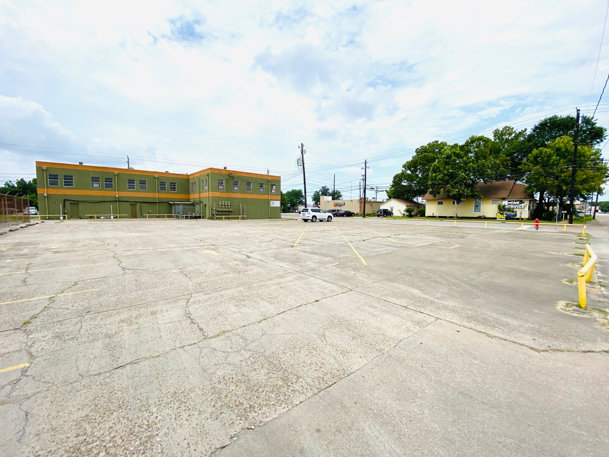 100 N Main St, Galena Park, TX 77547 OfficeRetail for Lease