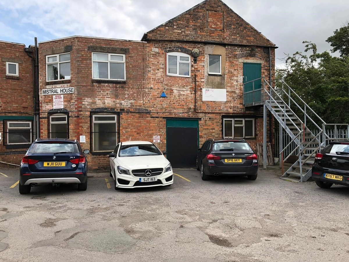 Parsons Ln, Hinckley, LE10 1XT