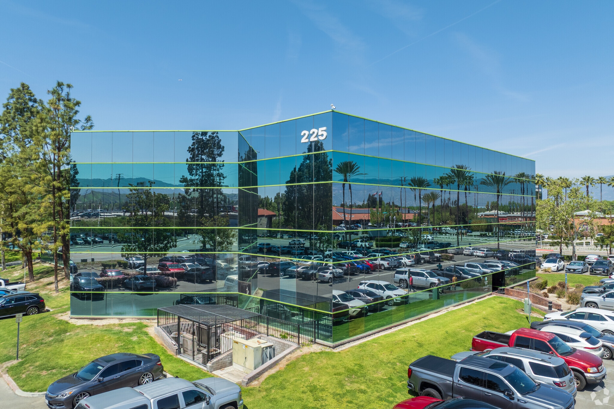 225 W Hospitality Ln, San Bernardino, CA for lease Building Photo- Image 1 of 6