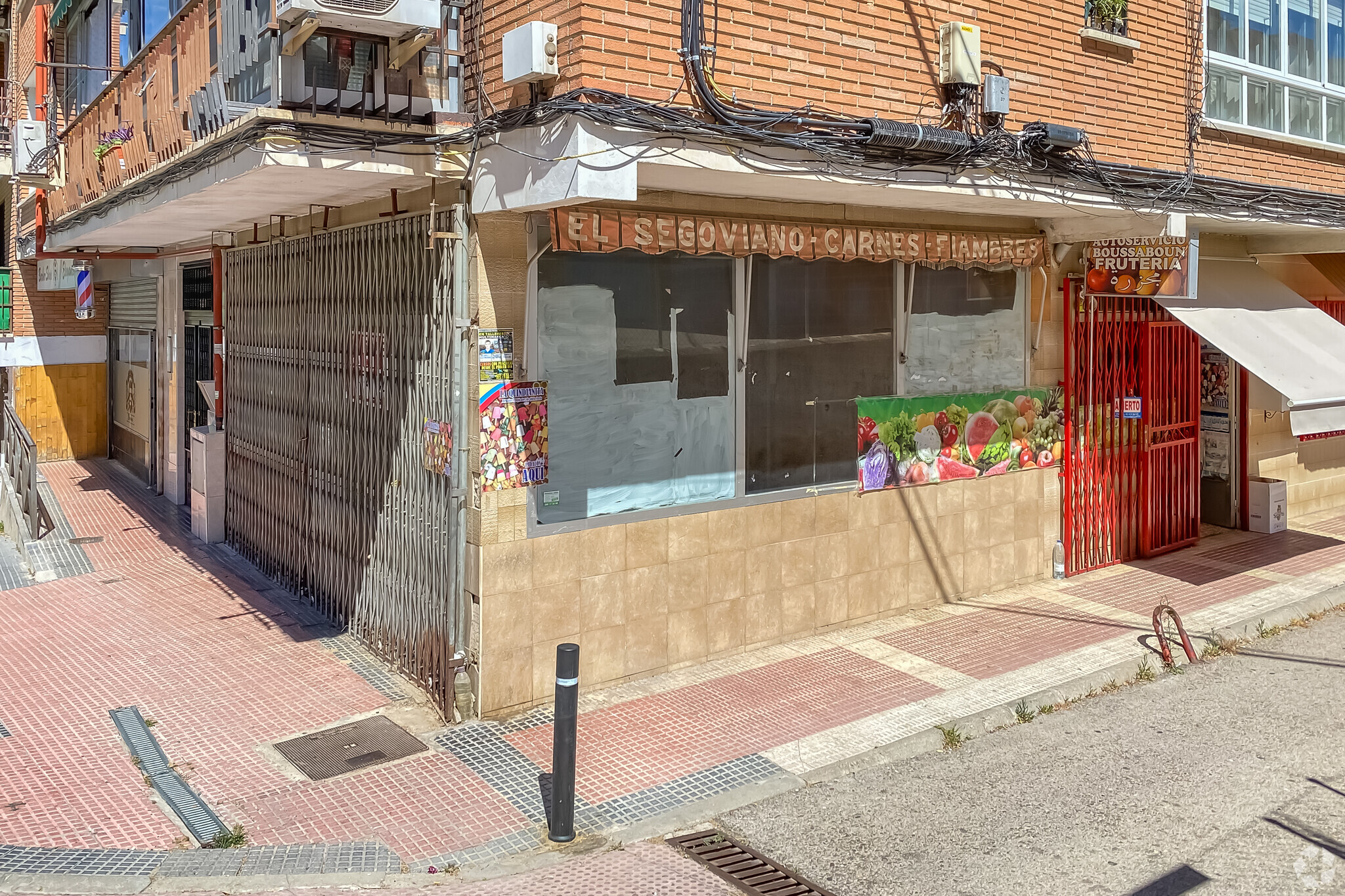 Retail in Algete, MAD for lease Interior Photo- Image 1 of 4