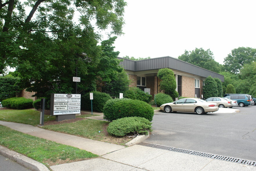 1457 Raritan Rd, Clark, NJ for lease - Building Photo - Image 2 of 8