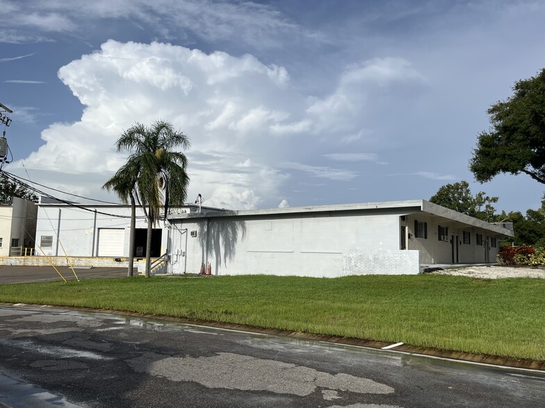 4749-4773 58th Ave N, Saint Petersburg, FL for lease - Building Photo - Image 2 of 8