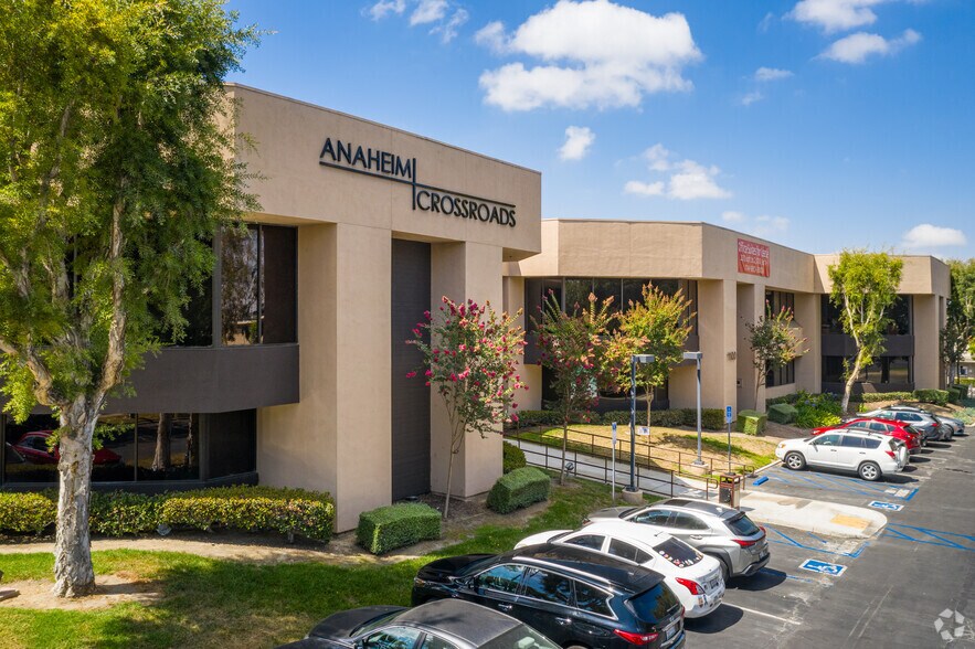 1100 E Orangethorpe Ave, Anaheim, CA 92801