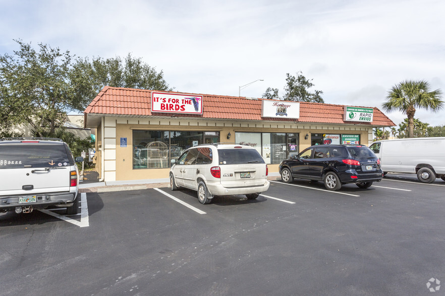 10611 Tamiami Trl N, Naples, FL for lease - Building Photo - Image 2 of 4