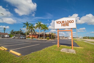 4400 Hancock Bridge Pky, North Fort Myers FL - Commercial Kitchen