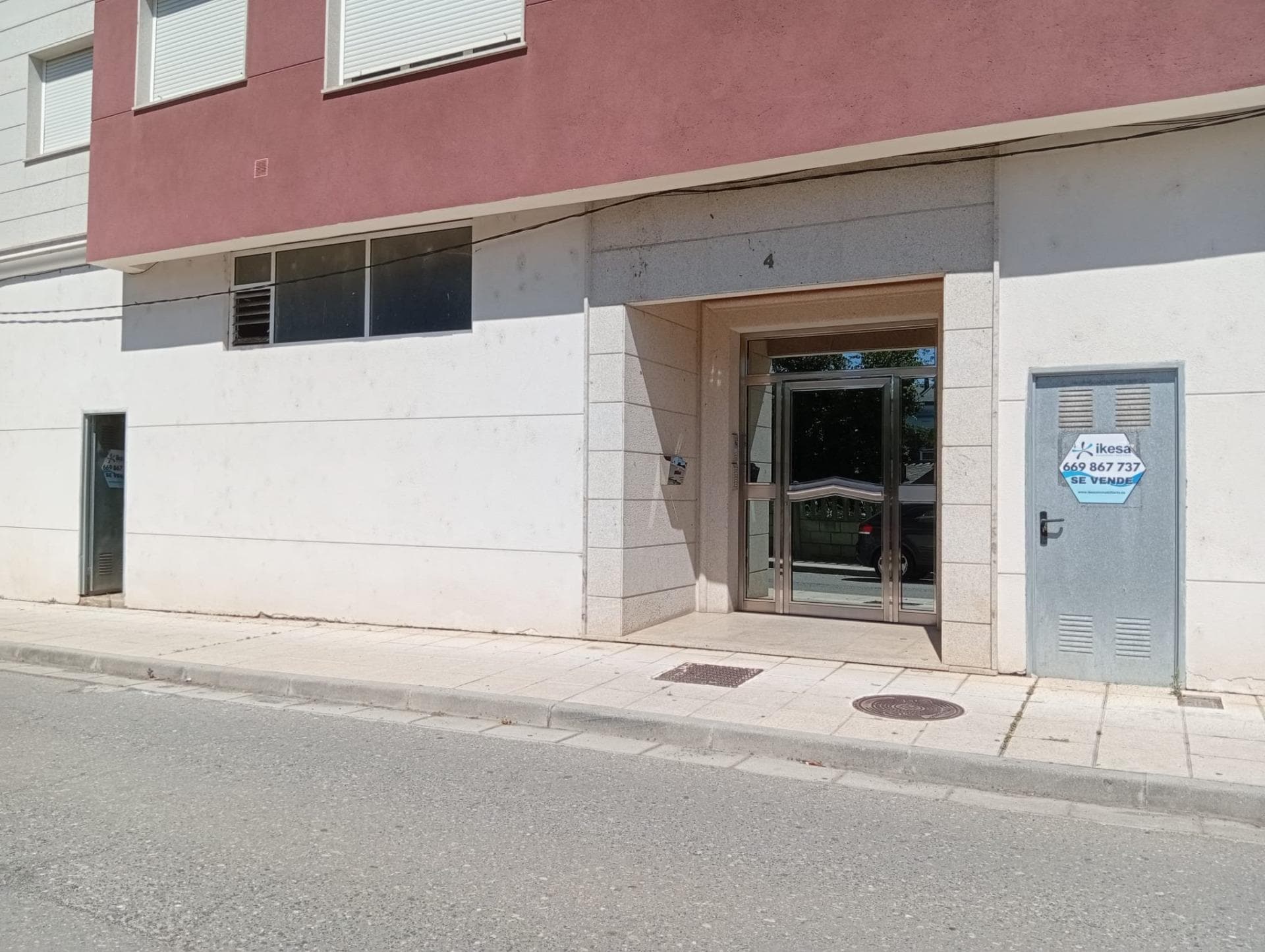 Retail in Baralla for sale Building Photo- Image 1 of 43