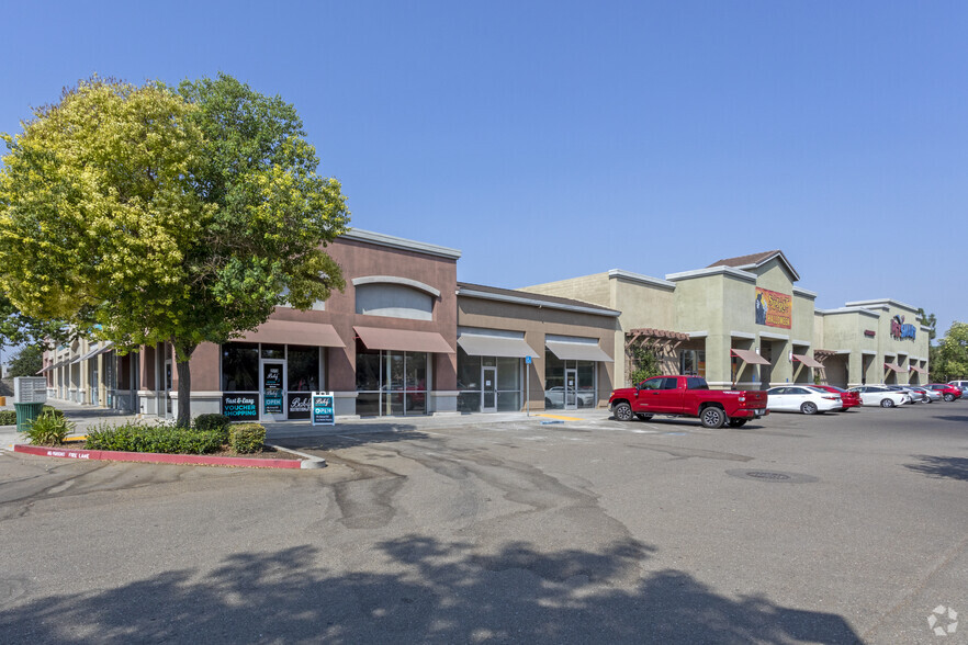 261 Spreckels Dr, Manteca, CA for lease - Building Photo - Image 2 of 6