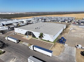 814 Union Pacific Blvd, Laredo TX - Warehouse