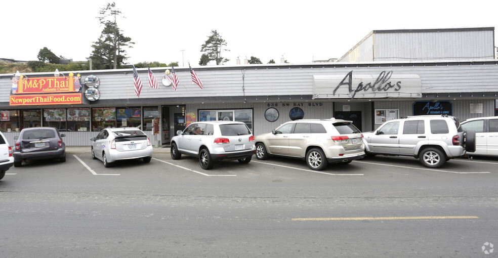 836-856 SW Bay Blvd, Newport, OR for sale - Primary Photo - Image 1 of 1