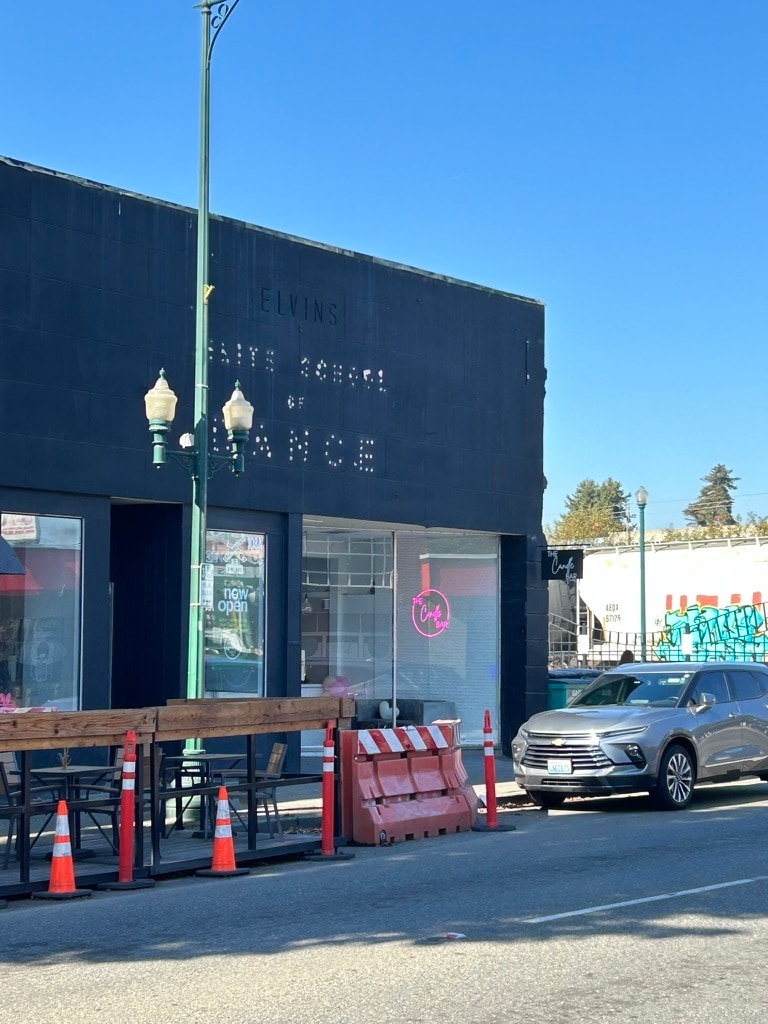 108 N Meridian, Puyallup, WA for lease Interior Photo- Image 1 of 9