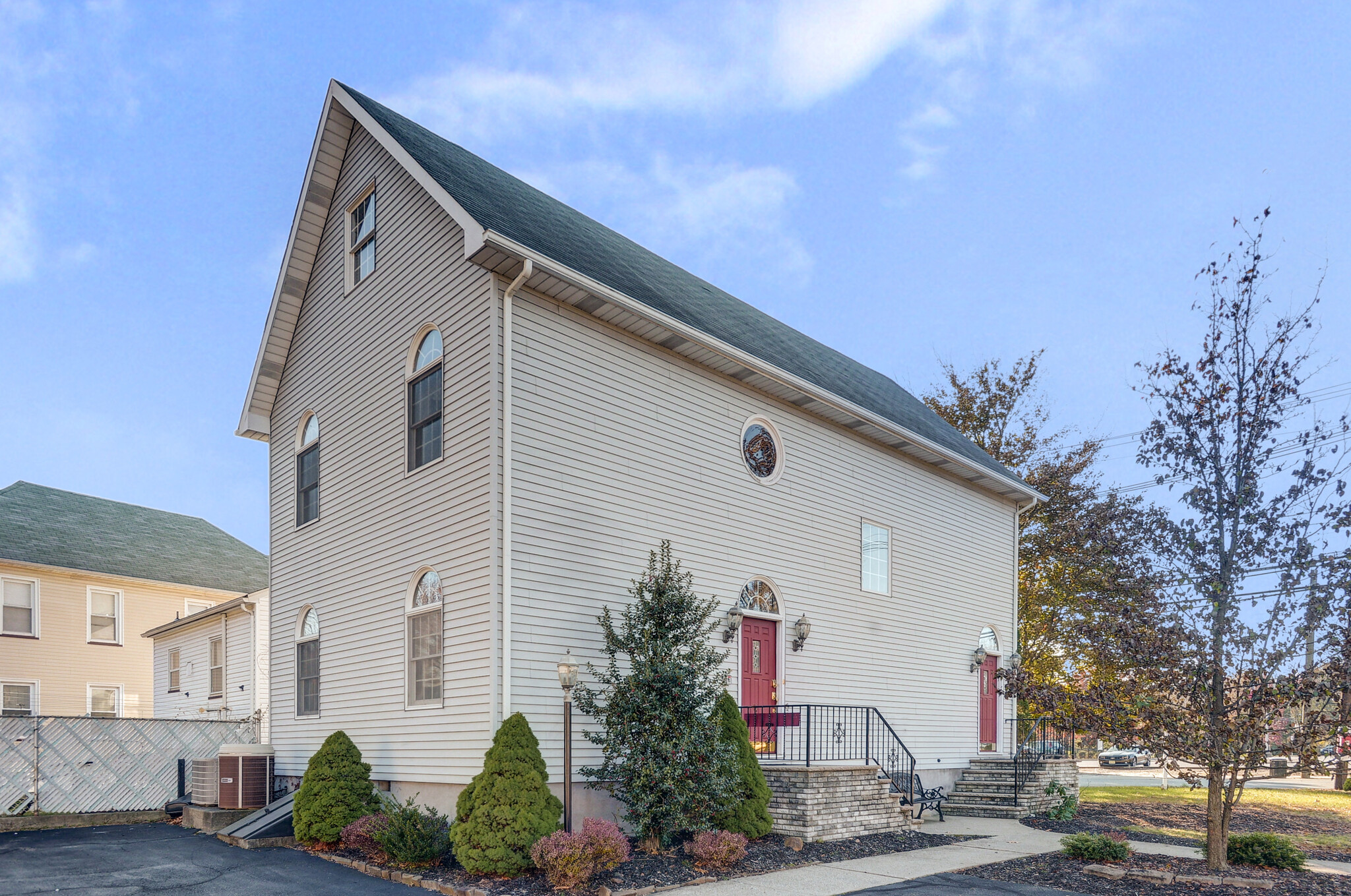 986 McBride Ave, Woodland Park, NJ for sale Primary Photo- Image 1 of 1