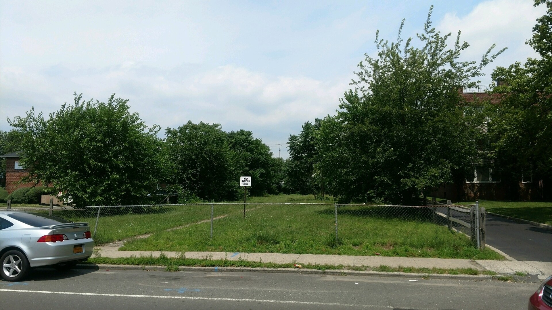 539 Front St, Hempstead, NY for sale Primary Photo- Image 1 of 1