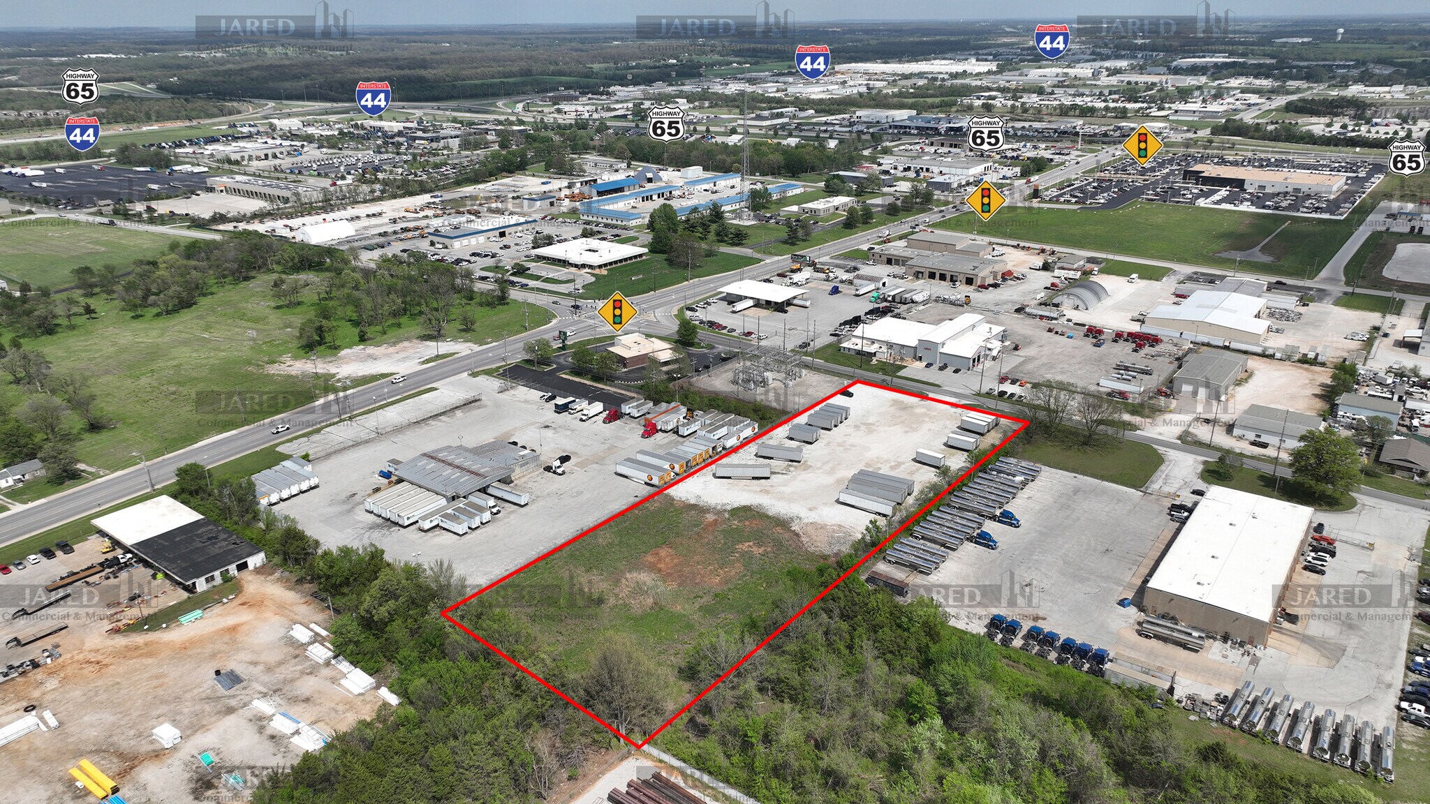 2325 N Packer Rd, Springfield, MO for lease Primary Photo- Image 1 of 14