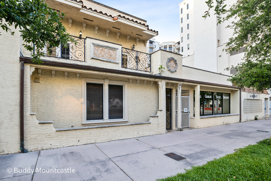 4551 Ponce De Leon Blvd, Coral Gables, FL for lease - Building Photo - Image 1 of 28