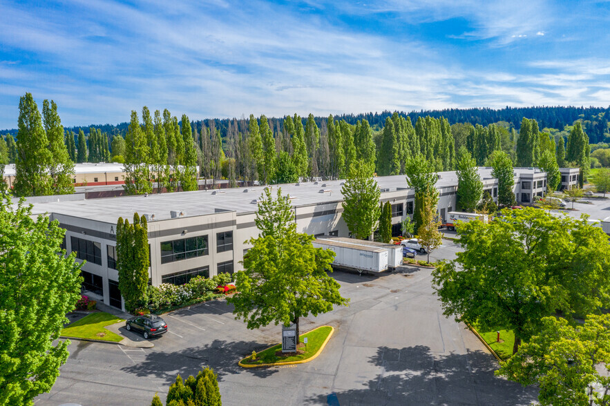 15540 Woodinville-Redmond Rd NE, Woodinville, WA for lease - Primary Photo - Image 1 of 5