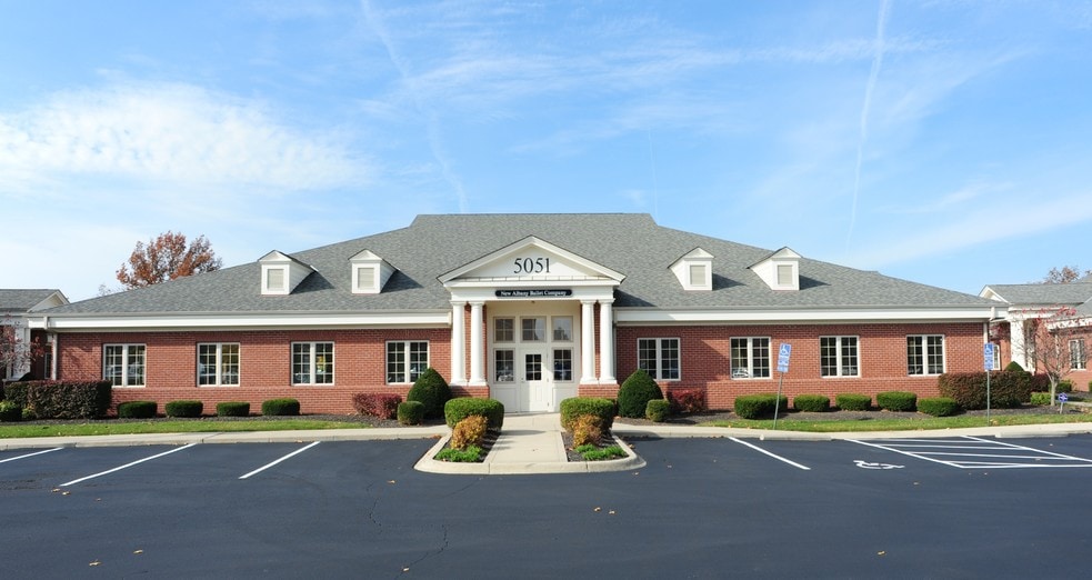 5051 Forest Dr, New Albany, OH for lease - Building Photo - Image 2 of 4