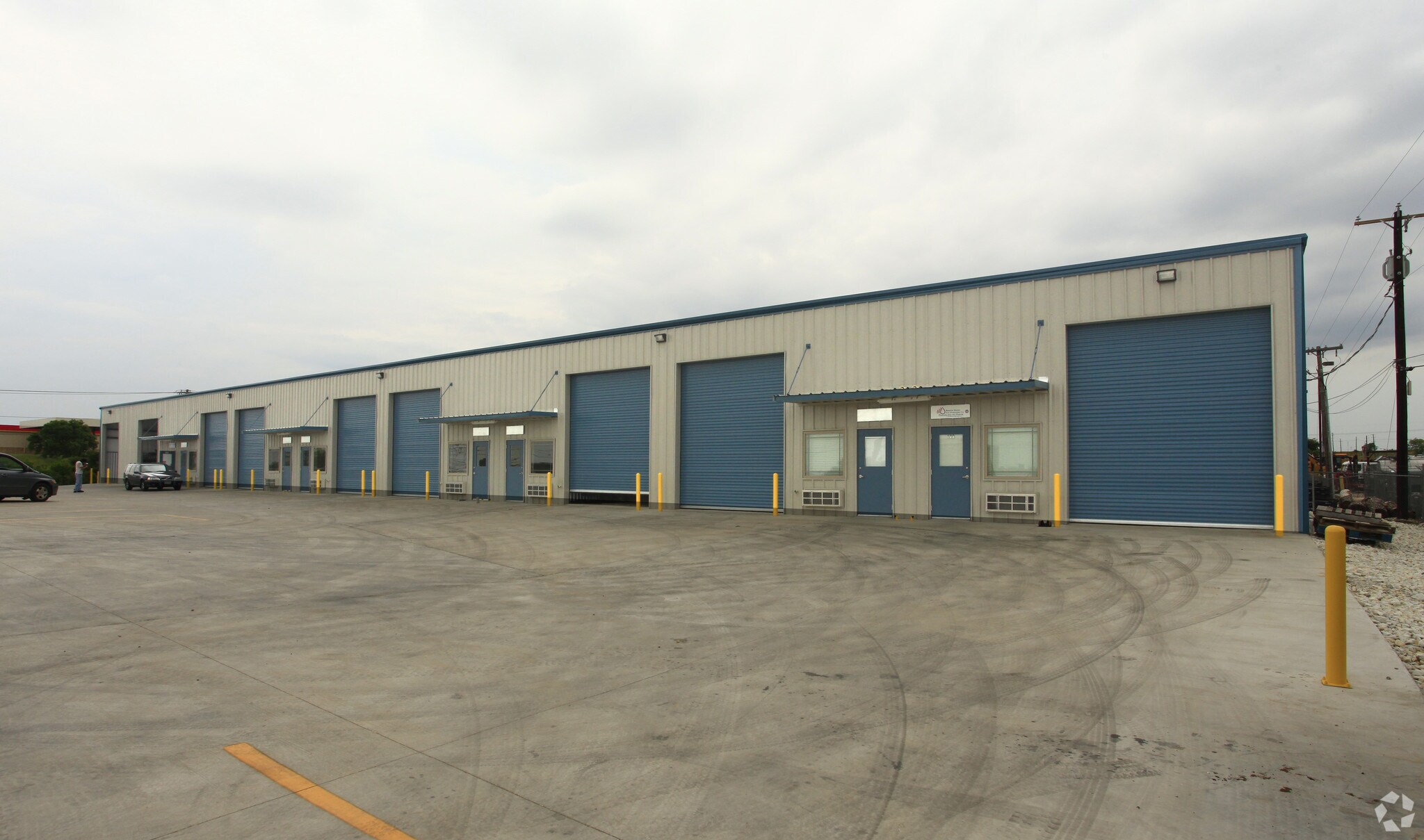 2000 W Loop 340, Waco, TX 76712 Industrial for Lease