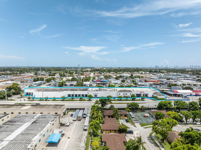 2525 W 4th Ave, Hialeah, FL for sale - Building Photo - Image 2 of 17