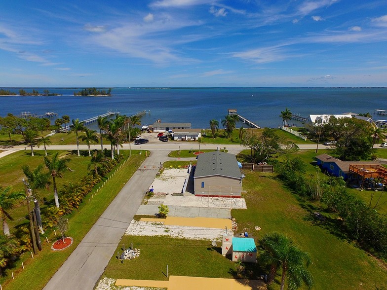 13395 N Indian River Dr, Sebastian, FL for sale - Building Photo - Image 1 of 1